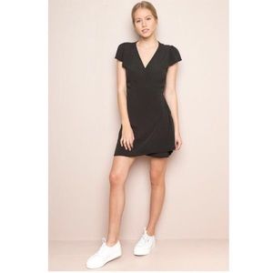 Brandy Melville Robbie black dress
